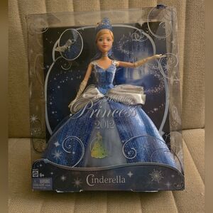 Barbie Holiday Princess Cinderella Doll 2012 Disney Princess